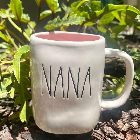 Rae Dunn Nana Mug - Picture 2 of 3